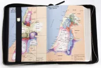 MacArthur Studienbibel mit Echtleder-Bibelhülle - Hülle in leicht genarbten Echtleder mit...