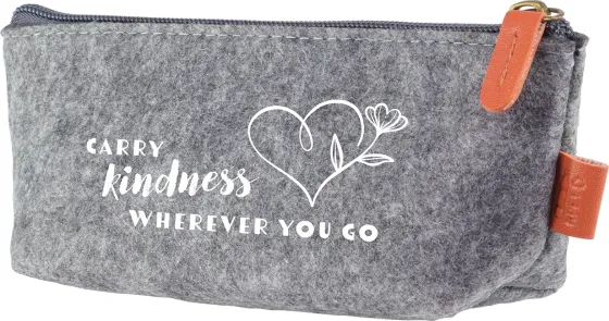 Carry kindness wherever you go - Etui aus recyceltem PET-Filz